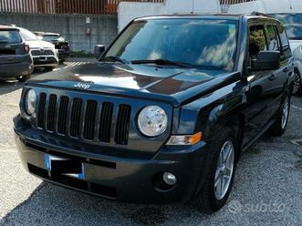 jeep patriot 2.4l sport adventure **100.000km!!!**