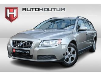 volvo v70 2.5t aut momentum trekhaak