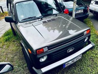 lada niva legend 4x4