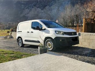 ◊ peugeot partner 1.5 hdi 130ch – moteur neuf peugeot – factures – prêt à travailler