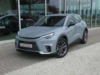 ② lexus lbx hybrid elegant +leder +zetelverwarming +dodehoek — lexus — 2ememain