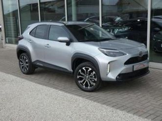 ② toyota yaris cross hybrid +parkeersensoren +dodehoek +zetelv — toyota — 2ememain