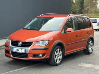 ② volkswagen touran 1.4 tsi crosstouran — volkswagen — 2ememain