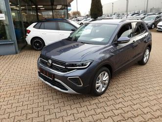 volkswagen t-cross 1.0 tsi life dsg klima sh acc kamera