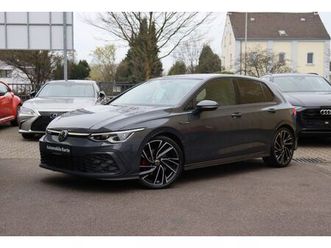 volkswagen golf viii lim. gtd acc iq.light dcc navi hud h&k