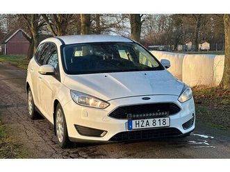 ford focus 1.5 tdci powershift trend, svensksåld, dragkrok