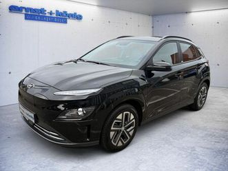 hyundai kona ev fahrschul auto