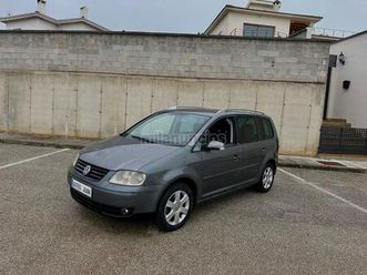 volkswagen - touran 2.0 tdi highline