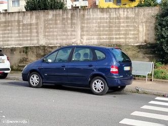 renault-scenic-1-4-16v-dynamique