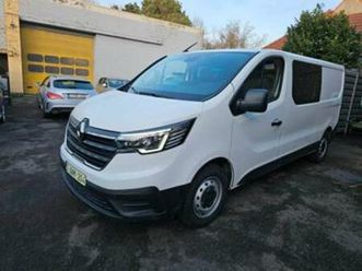 ② renault trafic 2.0 atomatic dubbele cabine 6pl. — renault — 2ememain
