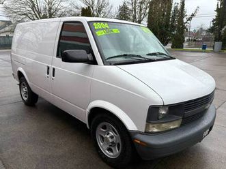 2004 chevrolet astro v6 4.3l only 177k.mi. white cargo van***sale***
