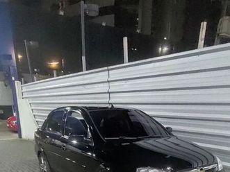 sed. premium 1.4 8v econoflex 4p