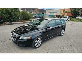 volvo sw v50 1.6 cdi full optional