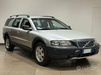 volvo xc70 2.4 d5 awd (163cv/120kw)