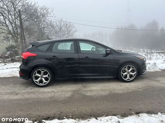 ford focus 2.0 ecoboost st