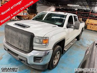 crewcab boite 8 pied moteur diesel