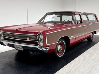 1968 plymouth fury iii sport suburban station wagon
