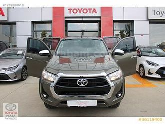 2.4 d-4d 4x2 adventure