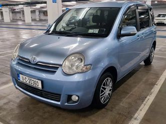 toyota sienta 7 seater automatic. new nct. spotles