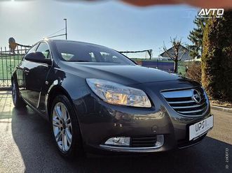 opel insignia 1.8 16v samo 17.000km slo 1.lastnik