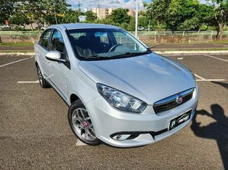 fiat grand siena essence dual. 1.6 flex 16v 2015