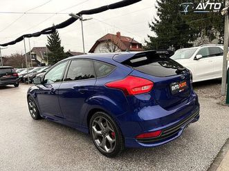 ford focus st-2 2.0 tdci aut. slo 1.lastnik led xenon recaro