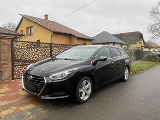 hyundai i40 1.6 gdi premium navigáció.digit klíma.ülés-kormány fűtés.kamera-radar.tempomat.stb!