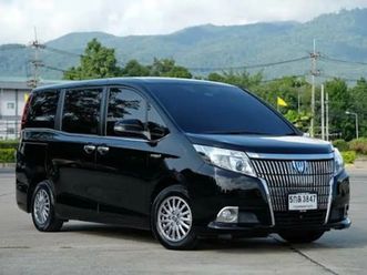 toyota esquire 2015 1.8 hybrid 7 seater