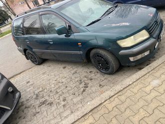 mitsubishi space wagon an. 1999