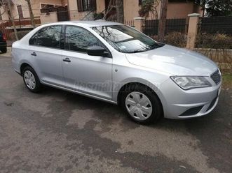 seat toledo 1.2 mpi entry magyarországi. egy tulaj. szervizkönyv