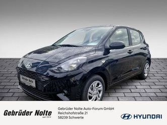hyundai i10 1.0 2wd select klima pdc kamera navi facel.