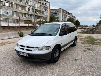 chrysler voyager 3.3 lpg 2,200 eur
