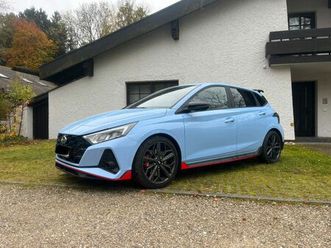 hyundai i20n performance / 1 hand / garage...