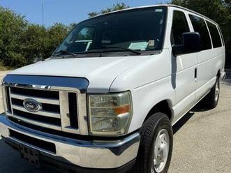 2008 ford e350 15-passenger van - shuttle bus