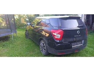 SSANGYONG XLV kgm-ssangyong-xlv-1-6