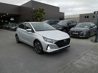 hyundai i20 1.0 t-gdi mhev 120pk automaat business camera '23 60000km (50191)
