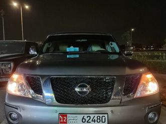 nissan patrol 2013 se 5.6l v8