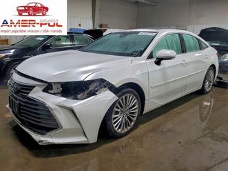 toyota avalon limited 2021 2.5 benzyna 205km
