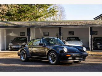 911 (930) 3.3 turbo