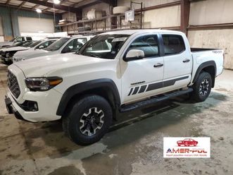 toyota tacoma 2023 3.5l 4wd 3.5 benzyna 278km