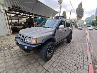 lse אוט׳ 3.2 (205 כ״ס)