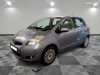 TOYOTA YARIS toyota-yaris-ii-69-vvt-i-les-bleus-5p