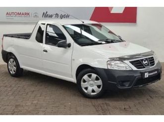 2024 nissan np200 1.6 a/c safety pack