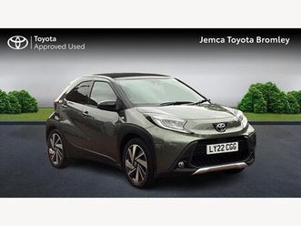 1.0 vvt-i exclusive x-shift euro 6 (start/stop) 5dr