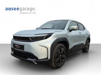 urban cruiser premium awd