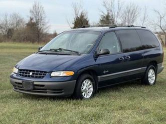 1999 plymouth voyager- great condition