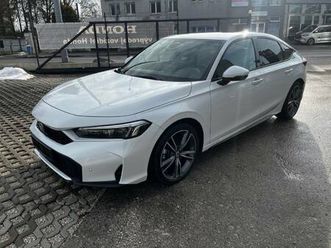 honda civic 2.0 i-mmd hybrid advance