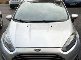 5p 1.6 tdci titanium c/esp 95cv e5