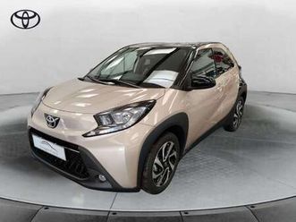 aygo x 1.0 vvt-i 72 cv 5 porte trend