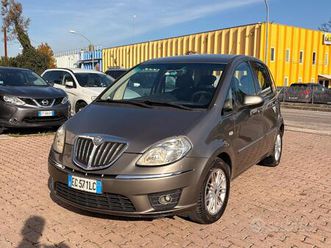 lancia musa 1.3 mjt 16v 90 cv poltrona frau